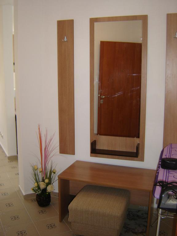 Apartment Viva Слънчев бряг Стая снимка